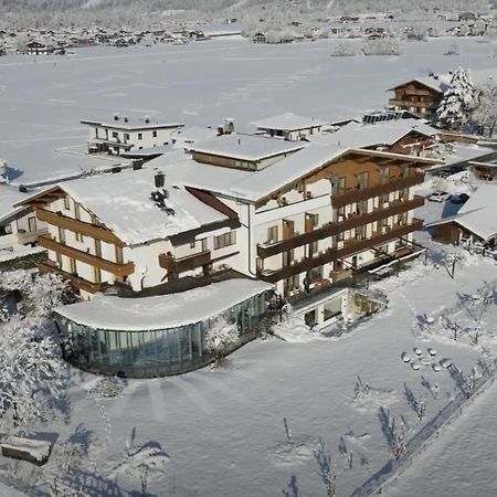 Daskaiser - Dein Gartenhotel In Tirol Ebbs Exterior foto